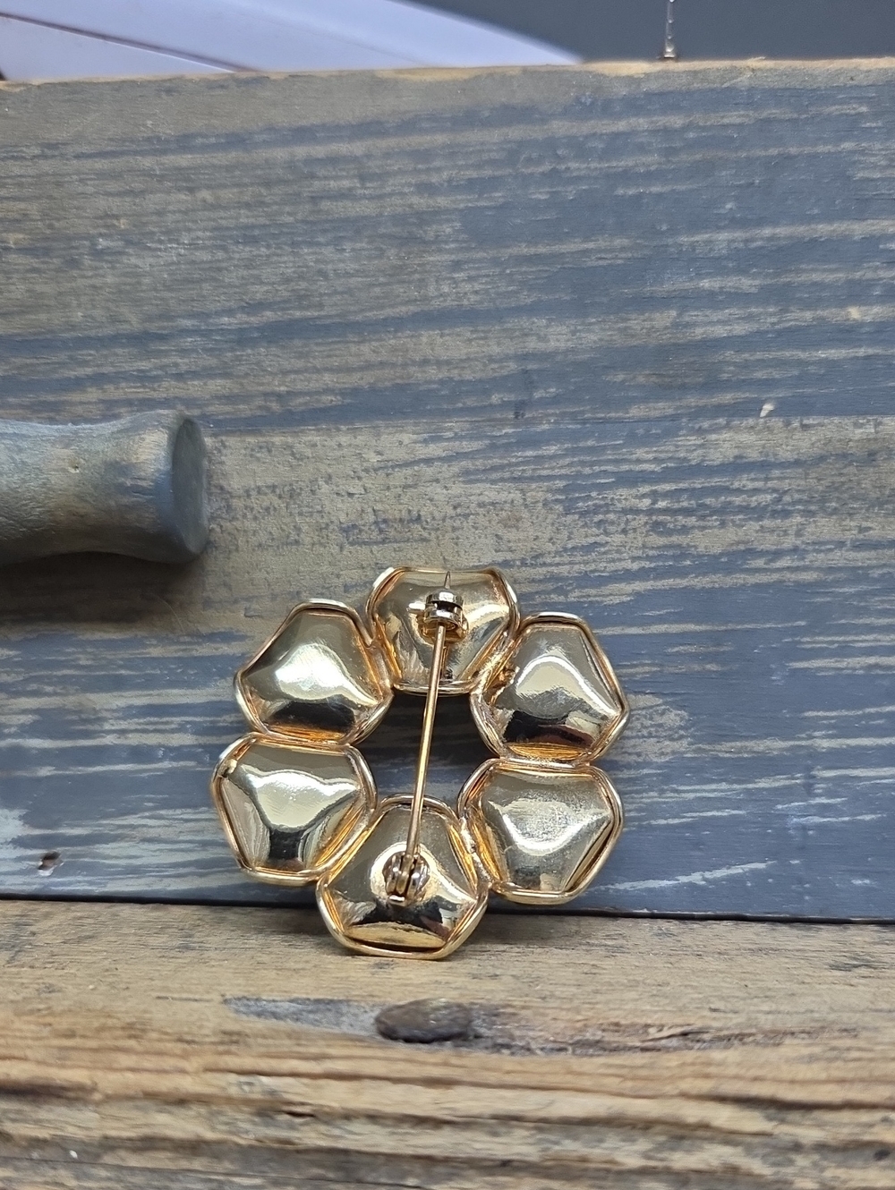 Vintage Brooch With Polished Agate Stones - Picture 4 of 4